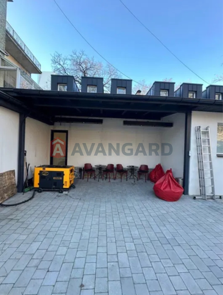 ����� �����, 267 ��.�. ���� 13