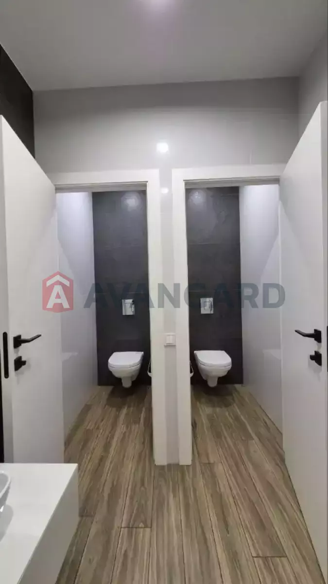 100 ��.�. ���� 12