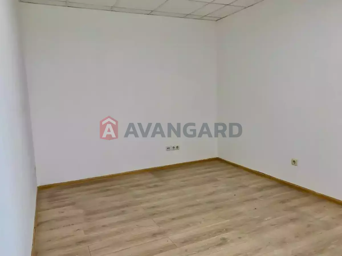 80 ��.�. ���� 10