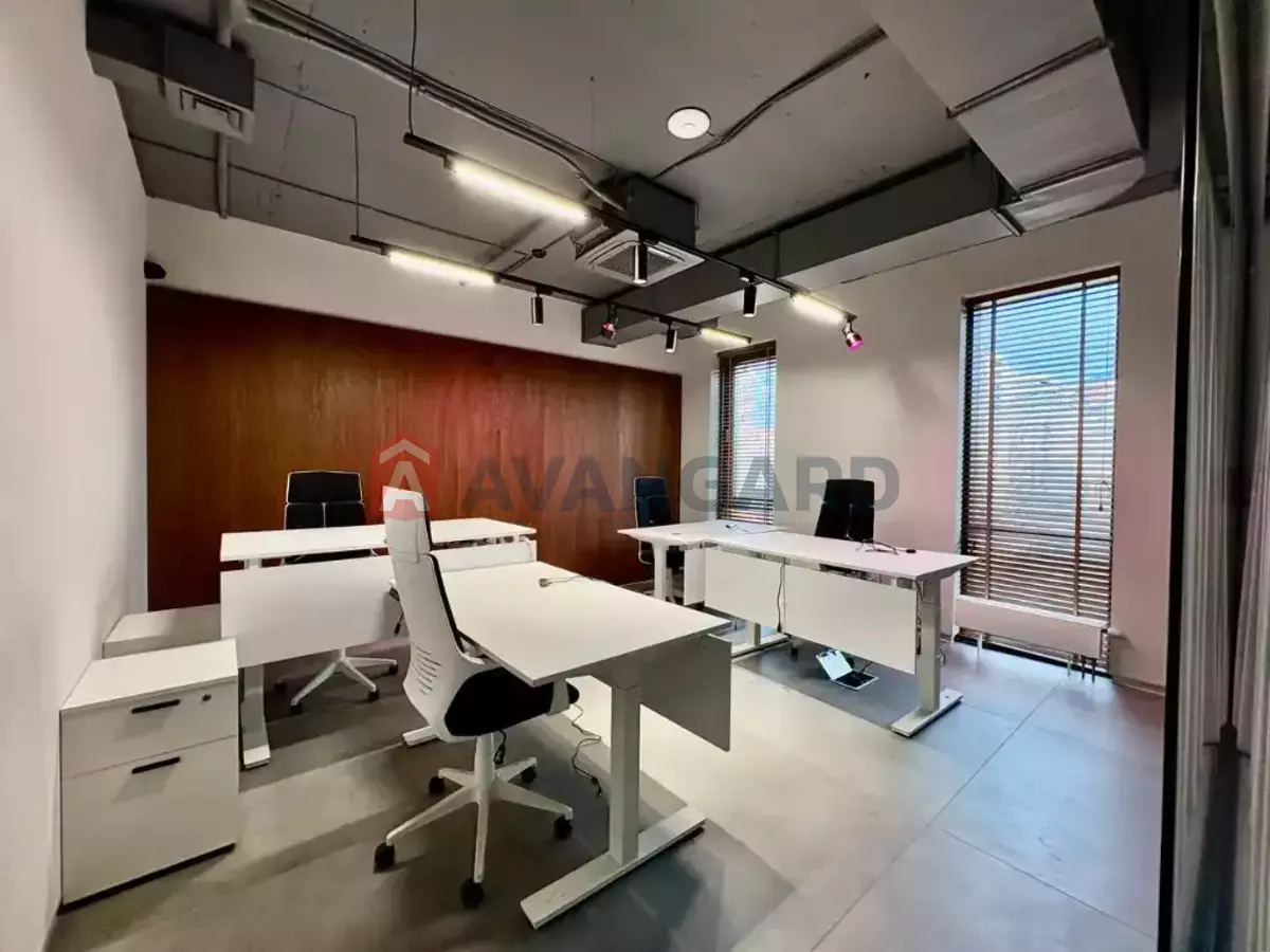 487 ��.�. ���� 18