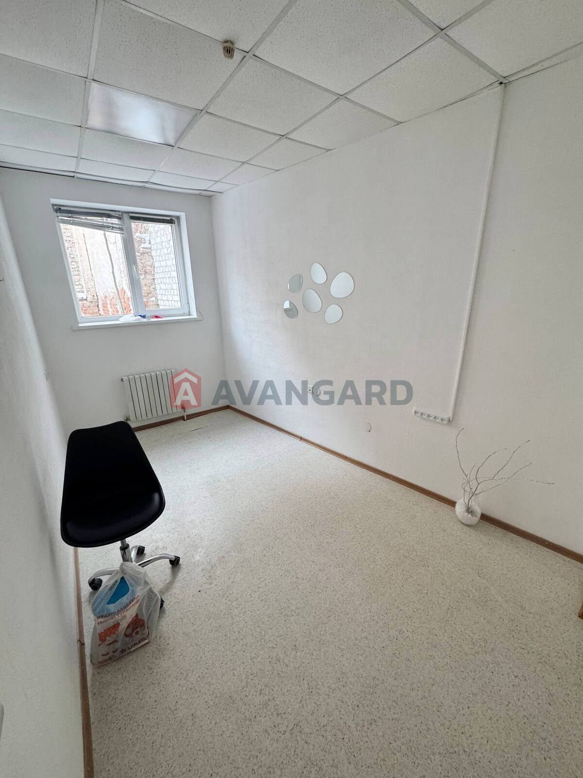 ��������������� ������, 48 ��.�. ���� 13