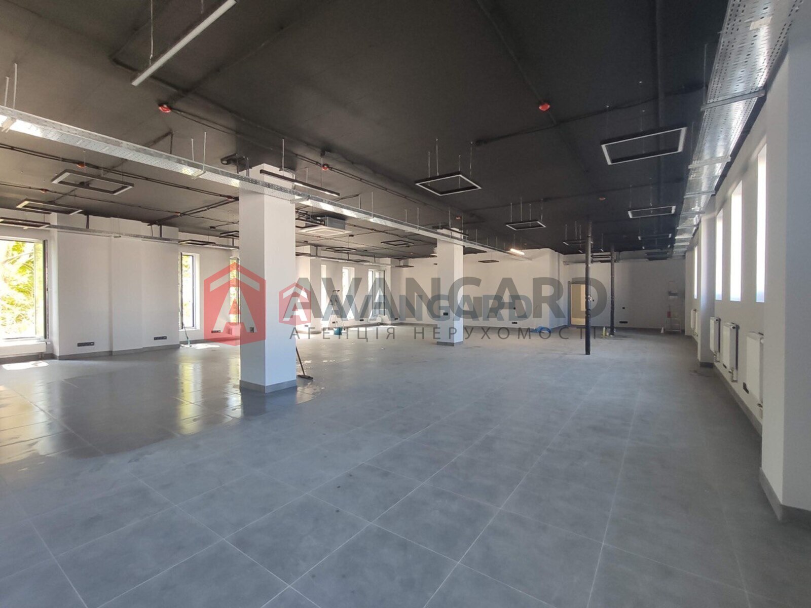 ����������-������� �����, 385 ��.�. ���� 2