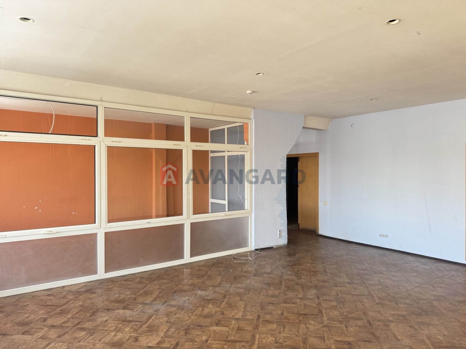 ���������������� ���������, 76 ��.�. ���� 6