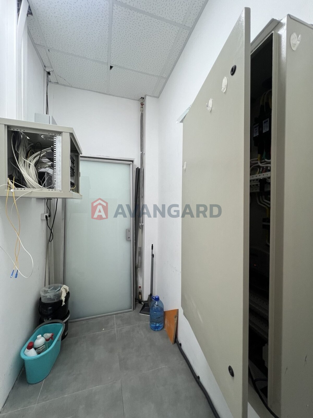 ����� �����, 140 ��.�. ���� 13