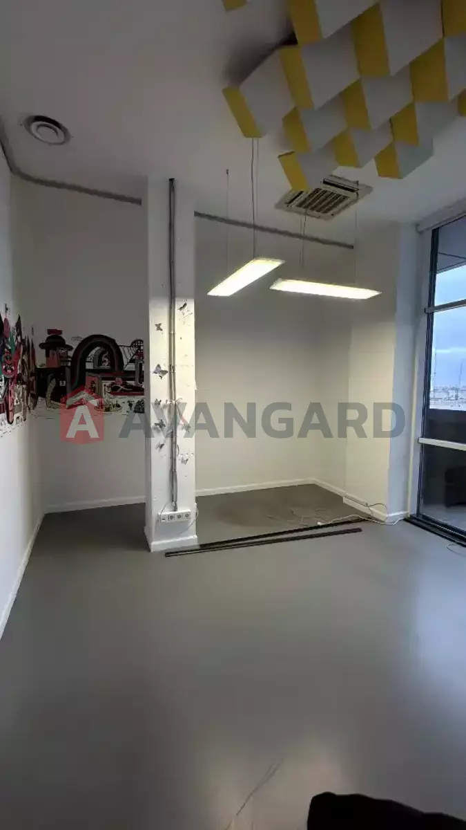 323 ��.�. ���� 18