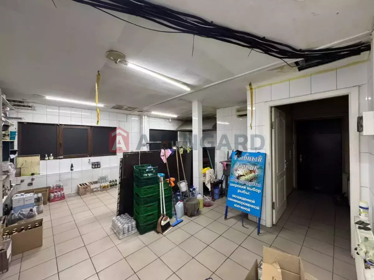 ������ ������ ������, 180 ��.�. ���� 6