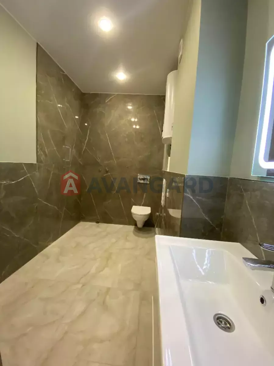 30 ��.�. ���� 3