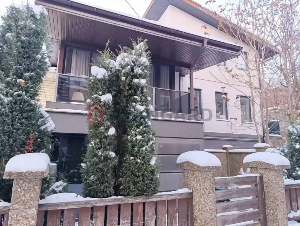 �������� ������� ������, 300 ��.�. ���� 28