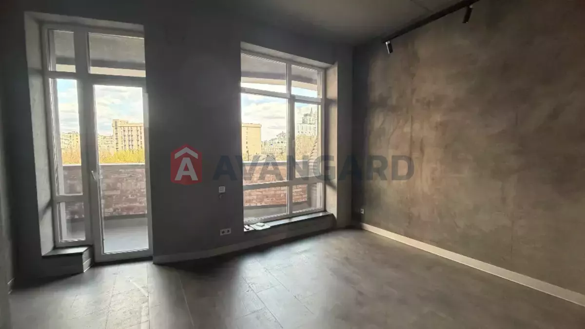 24 ��.�. ���� 8