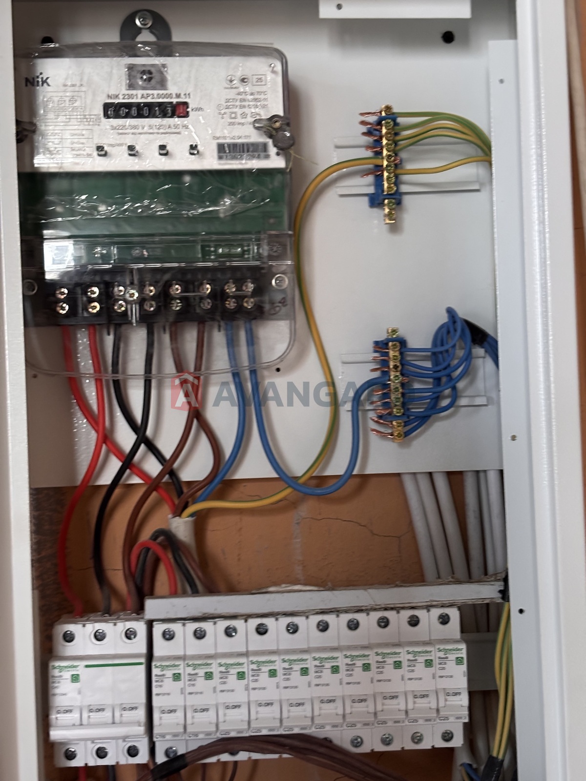 ������ ������ ������, 105 ��.�. ���� 4