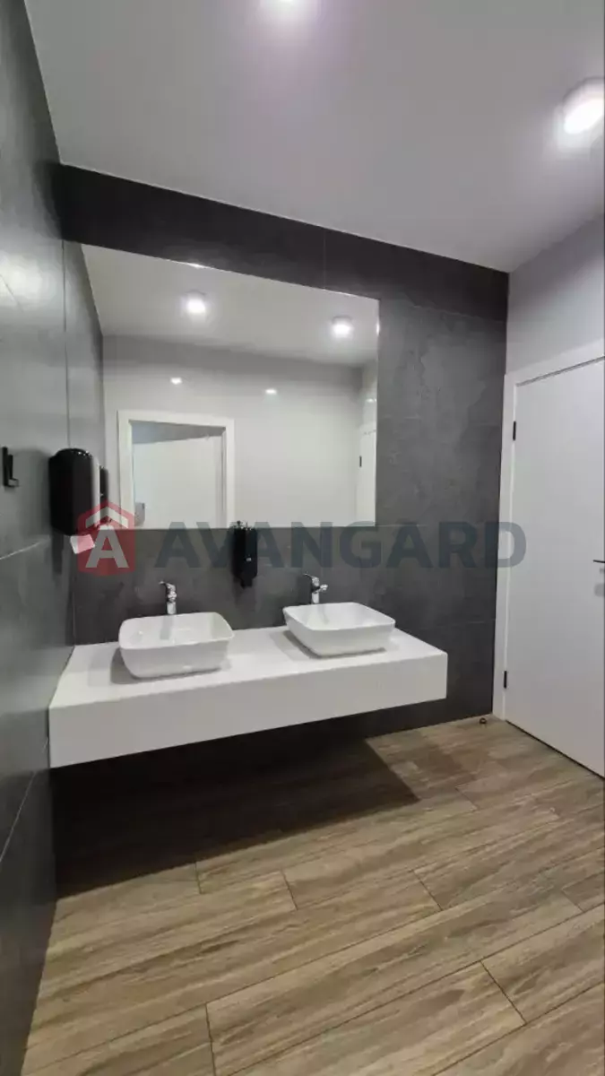 100 ��.�. ���� 10