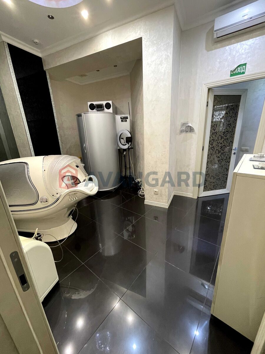 нежилое помещение в жилом доме, 110 кв.м. фото 15 нежилое помещение в жилом доме, 110 кв.м. фото 15