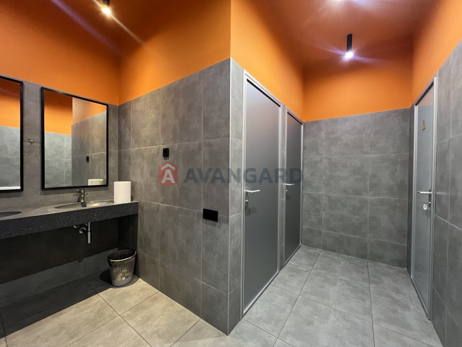 ����� �����, 140 ��.�. ���� 11