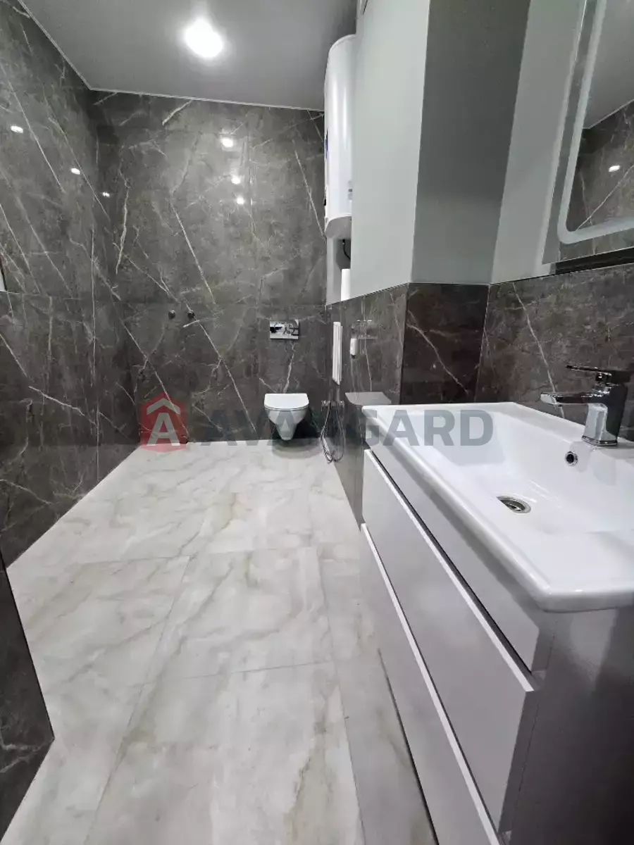 32 ��.�. ���� 6