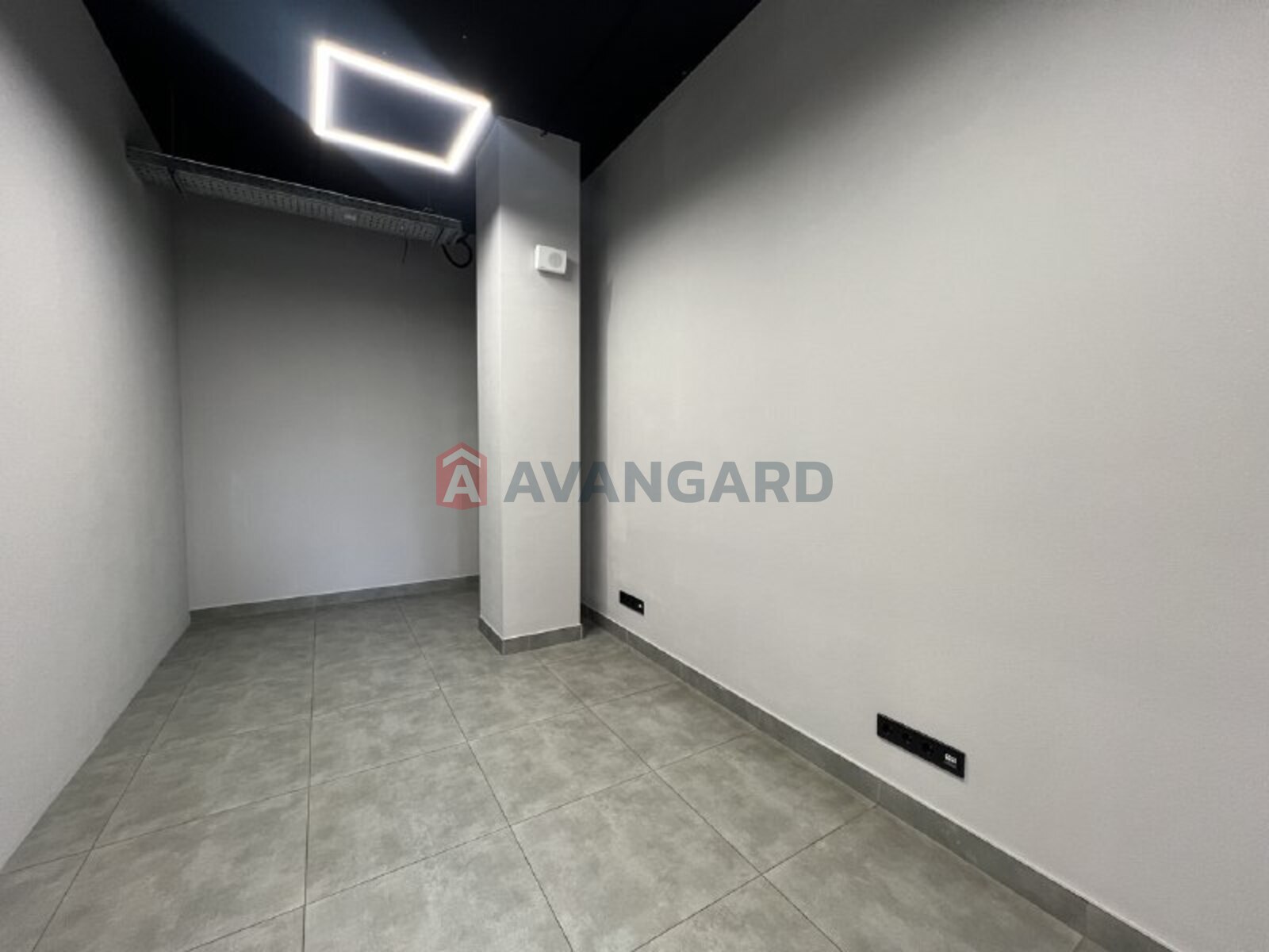 ����� �����, 245 ��.�. ���� 14