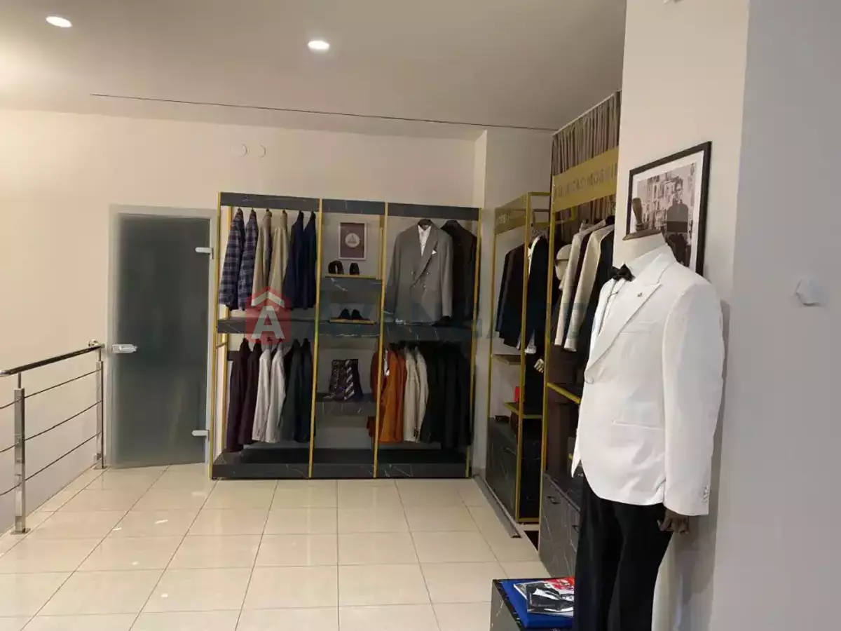 ����, 150 ��.�. ���� 9