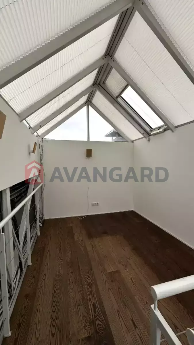323 ��.�. ���� 7