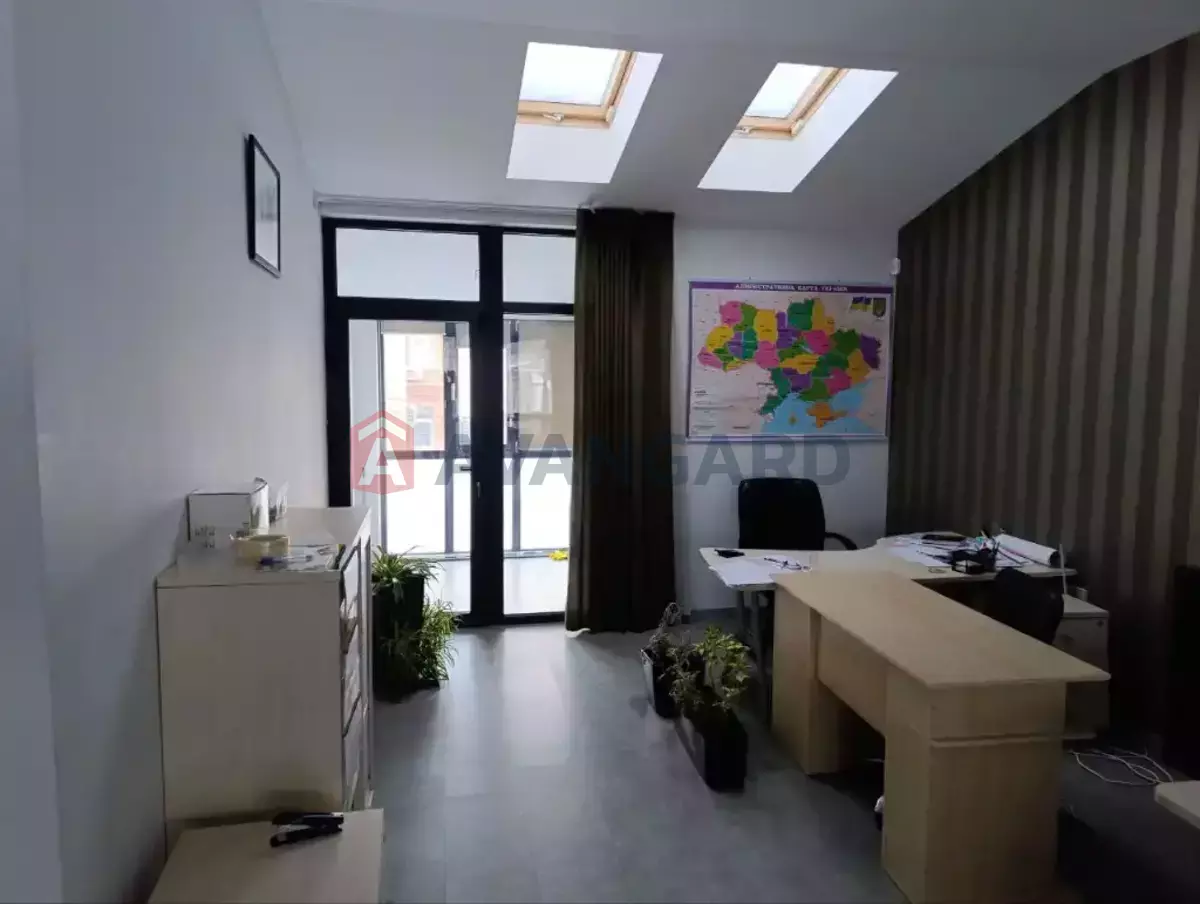 �������� ������� ������, 300 ��.�. ���� 12