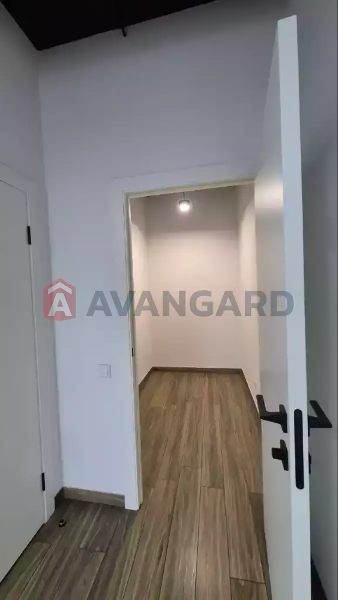 100 ��.�. ���� 7