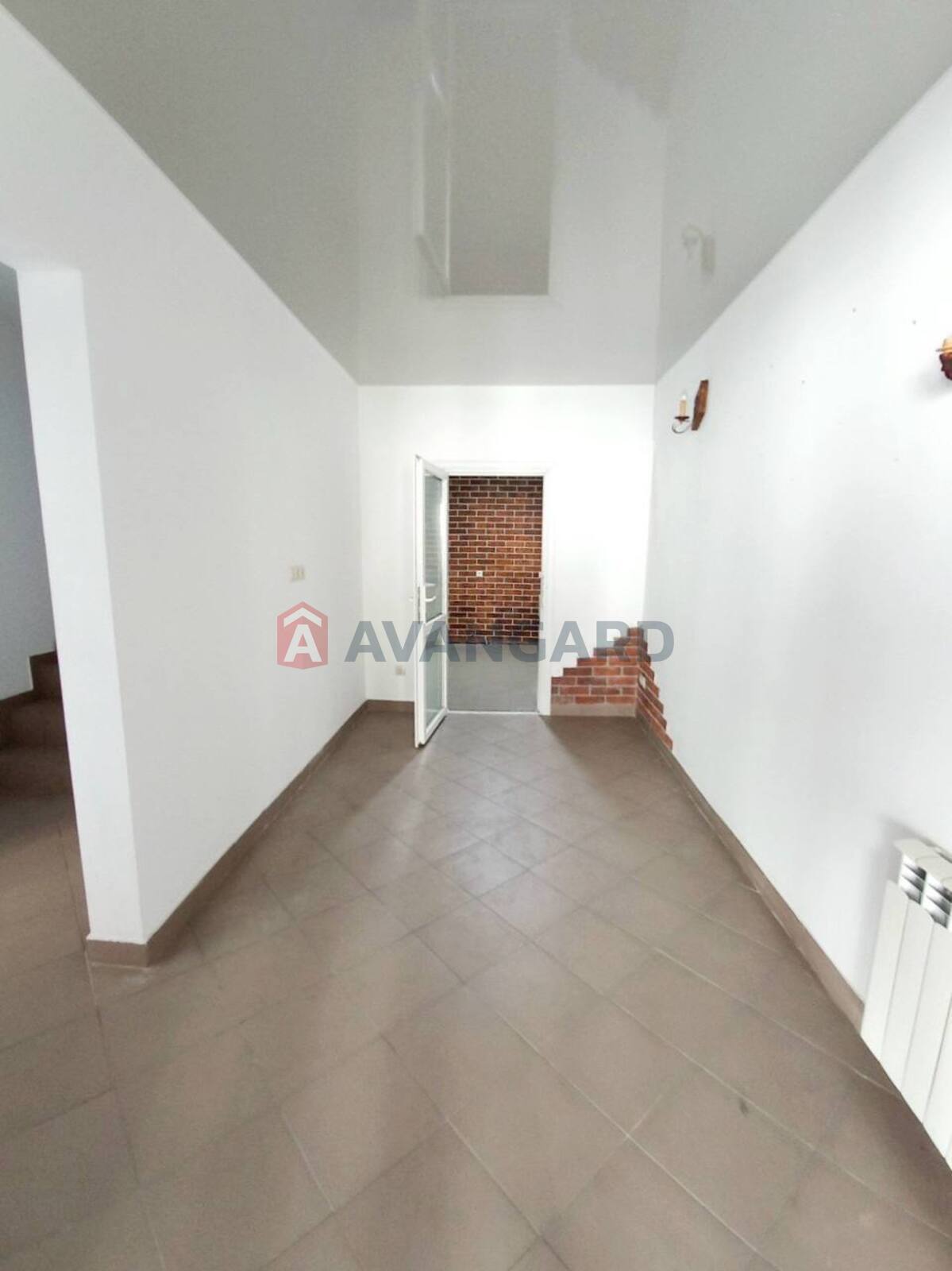 ������ ������ ������, 120 ��.�. ���� 7