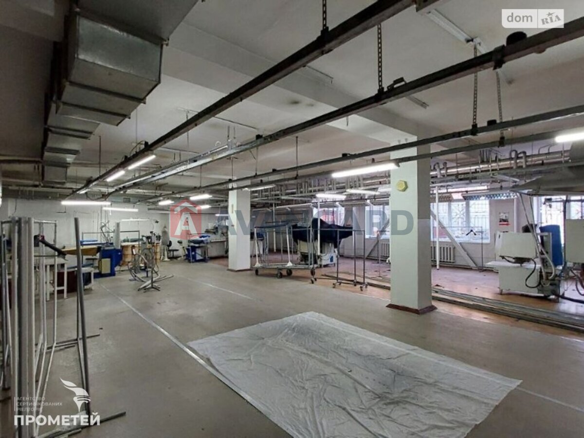 ��������� ���������, 2300 ��.�. ���� 14