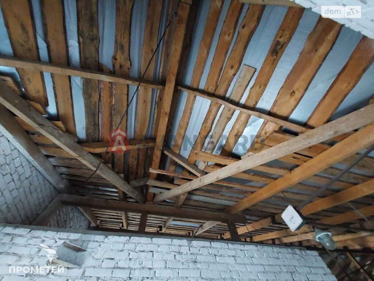 ��������� ���������, 2300 ��.�. ���� 18