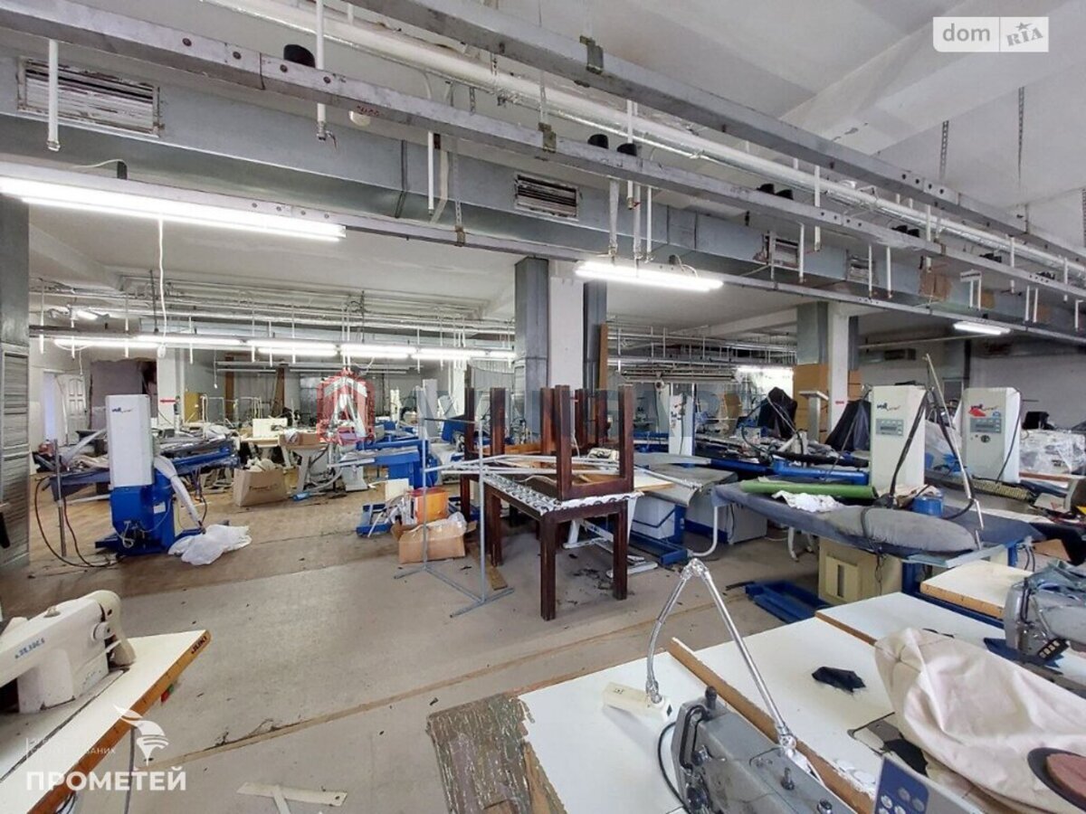 ��������� ���������, 2300 ��.�. ���� 25