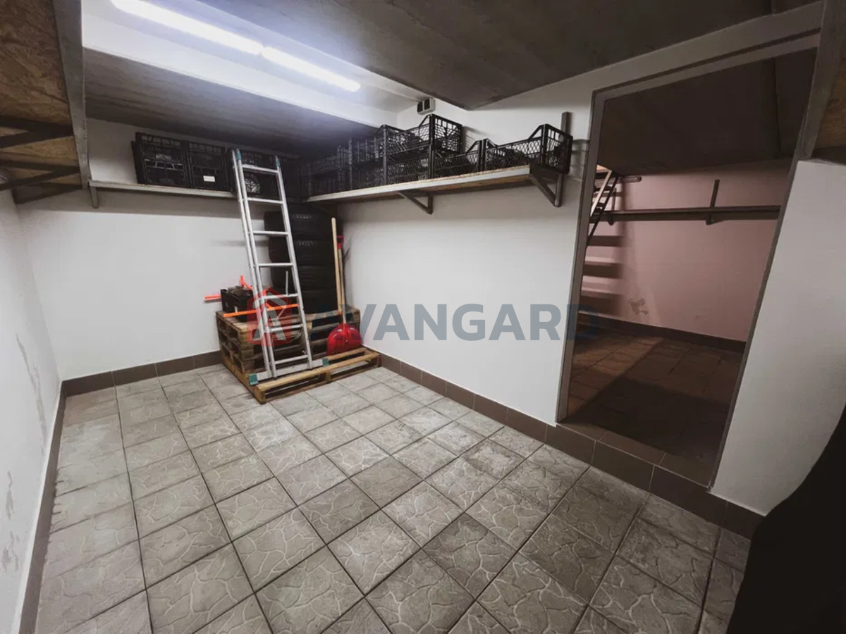 �����, 52 ��.�. ���� 15