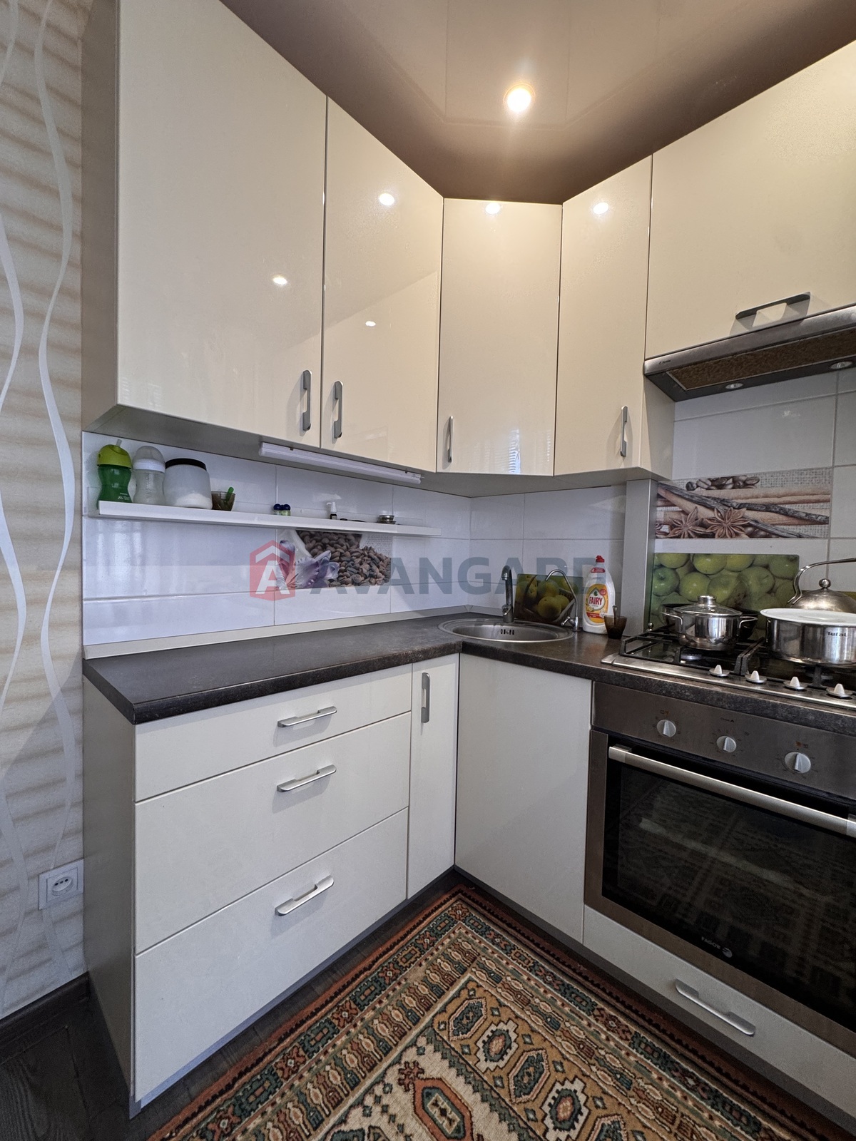 1 ����. ��������, 38.8/-/7 ��. �., 4/9 ���� ���� 1