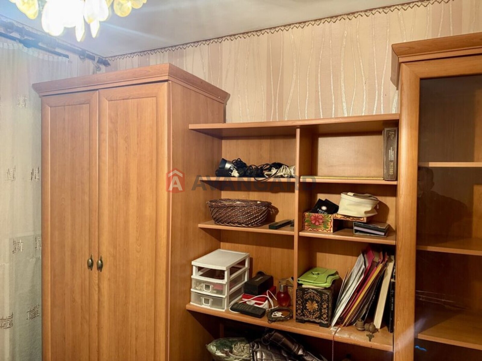 3 ��. ��������, 64/-/10 ��. �., 2/9 ������ ���� 11