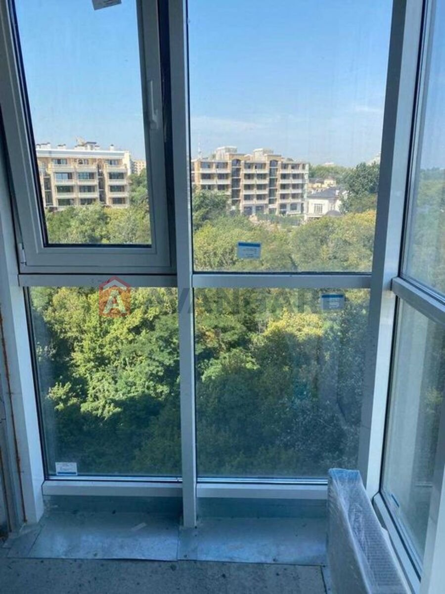 1 ��. ��������, 102/-/12 ��. �., 16/25 ������ ���� 5