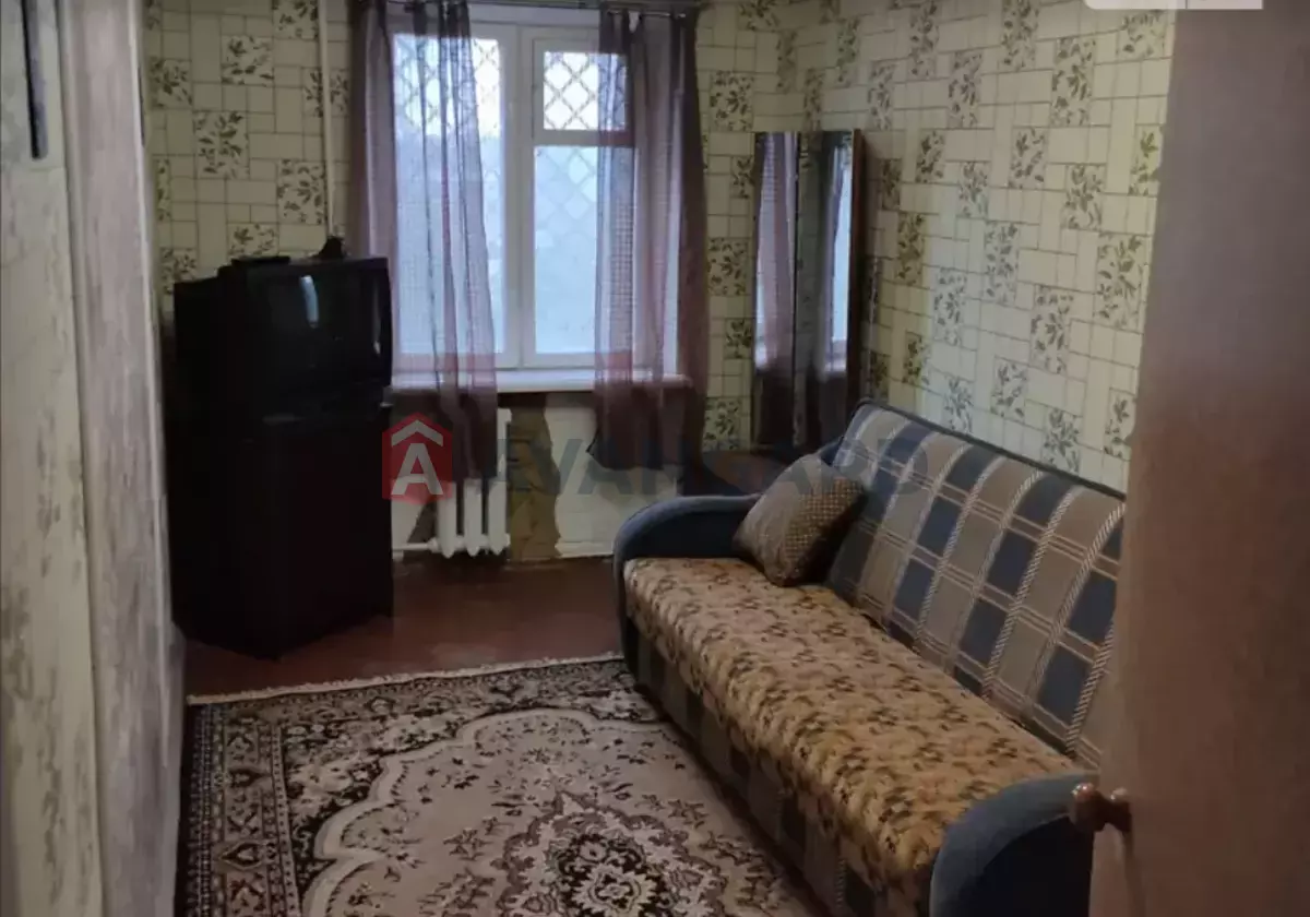 3 ��. ��������, 58/37/5 ��. �., 4/5 ������ ���� 5