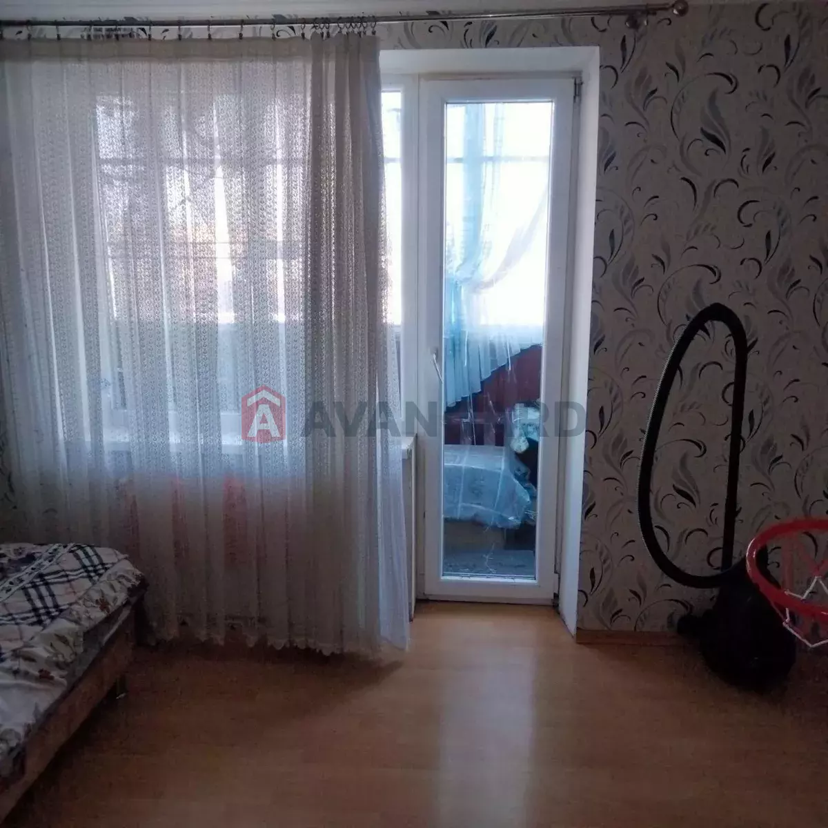 3 ��. ��������, 64/-/6 ��. �., 6/9 ������ ���� 3