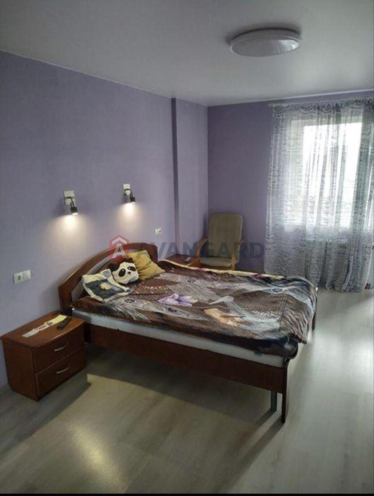 1 ��. ��������, 54/-/18 ��. �., 6/25 ������ ���� 1