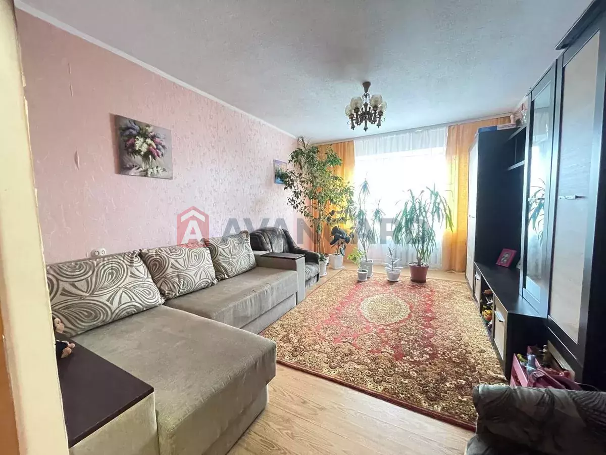 3 ��. ��������, 66/38/10 ��. �., 9/9 ������ ���� 1