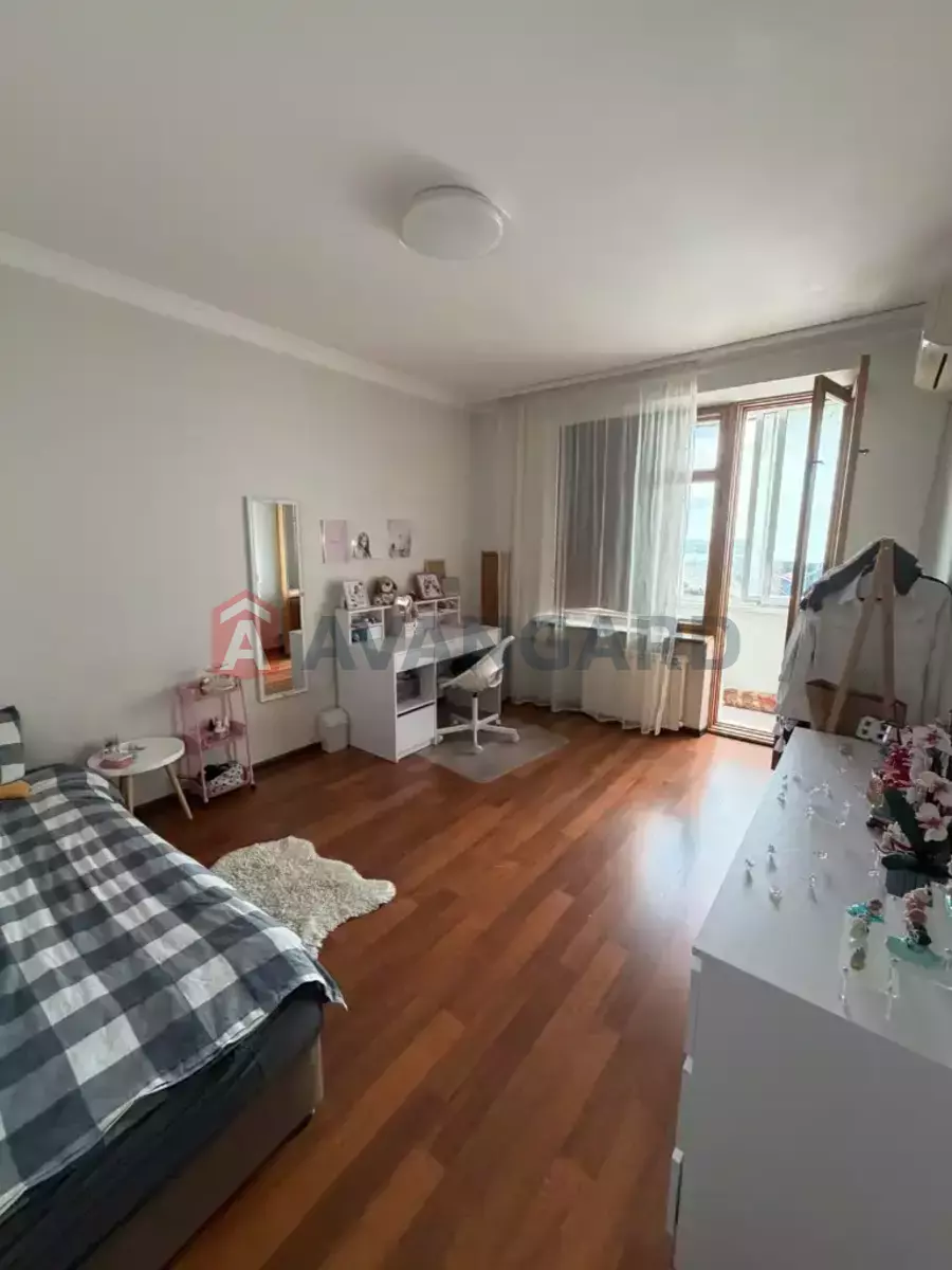 3 ��. ��������, 86/-/- ��. �., 13/14 ������ ���� 3