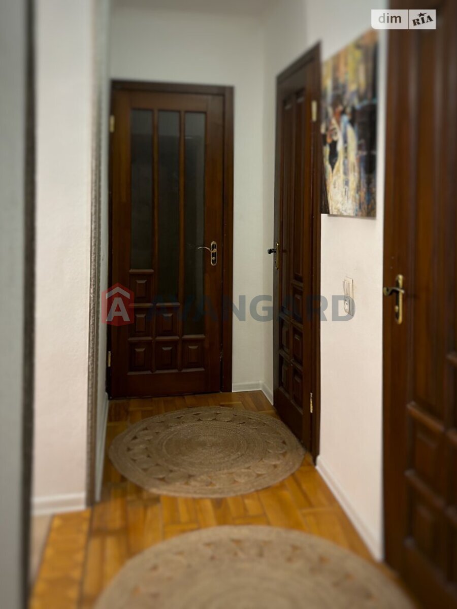 4 . , 73/-/9 . ., 6/9   6