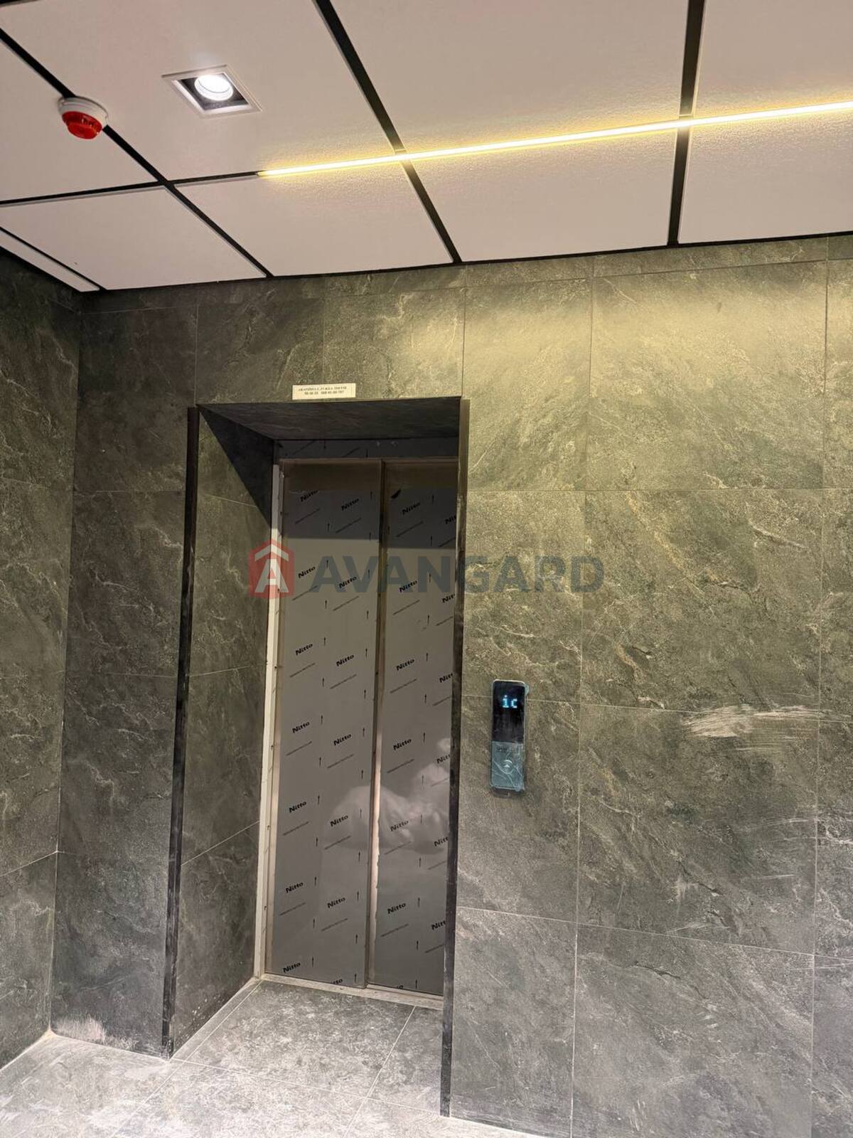 2 ��. ��������, 62/9,5/30,3 ��. �., 4/17 ������ ���� 14