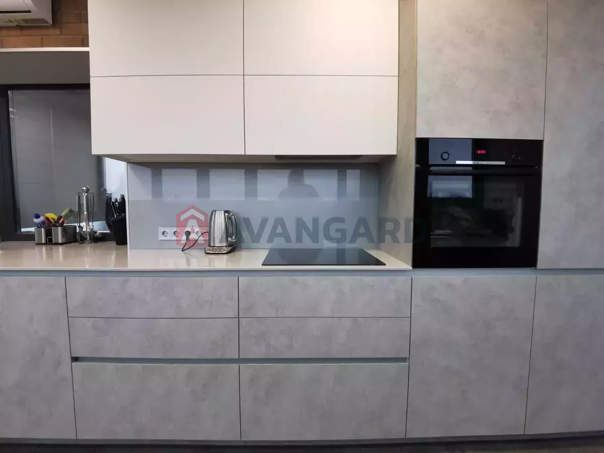 3 ��. ��������, 95/-/24 ��. �., 8/9 ������ ���� 9