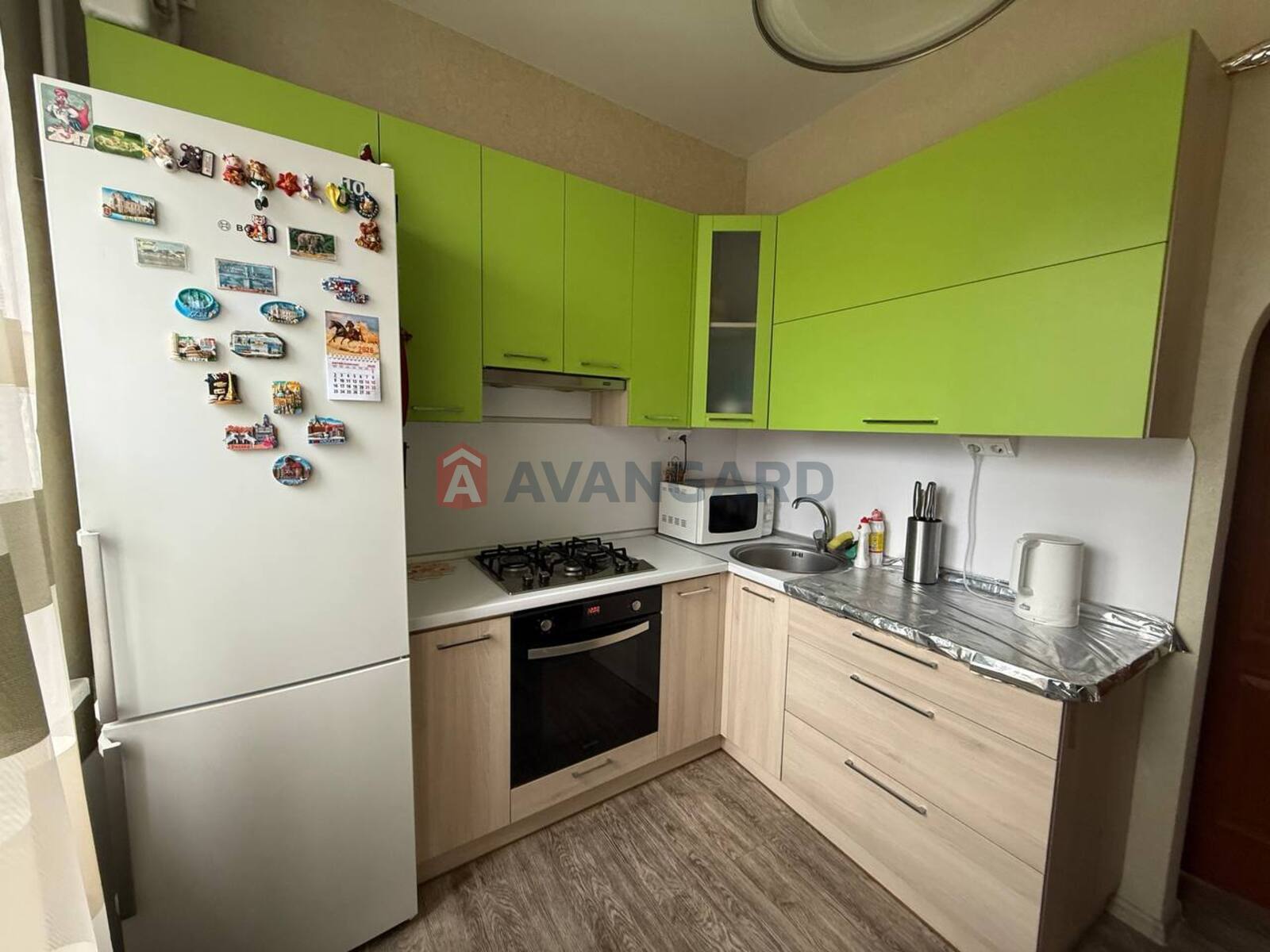 2 ��. ��������, 54/35/8 ��. �., 5/5 ������ ���� 1