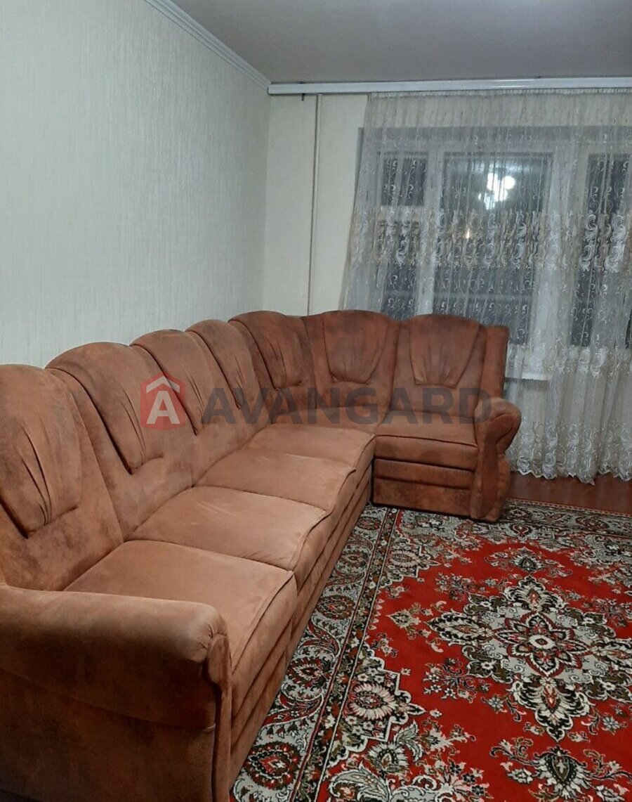 3 ��. ��������, 60/35/8 ��. �., 2/5 ������ ���� 11