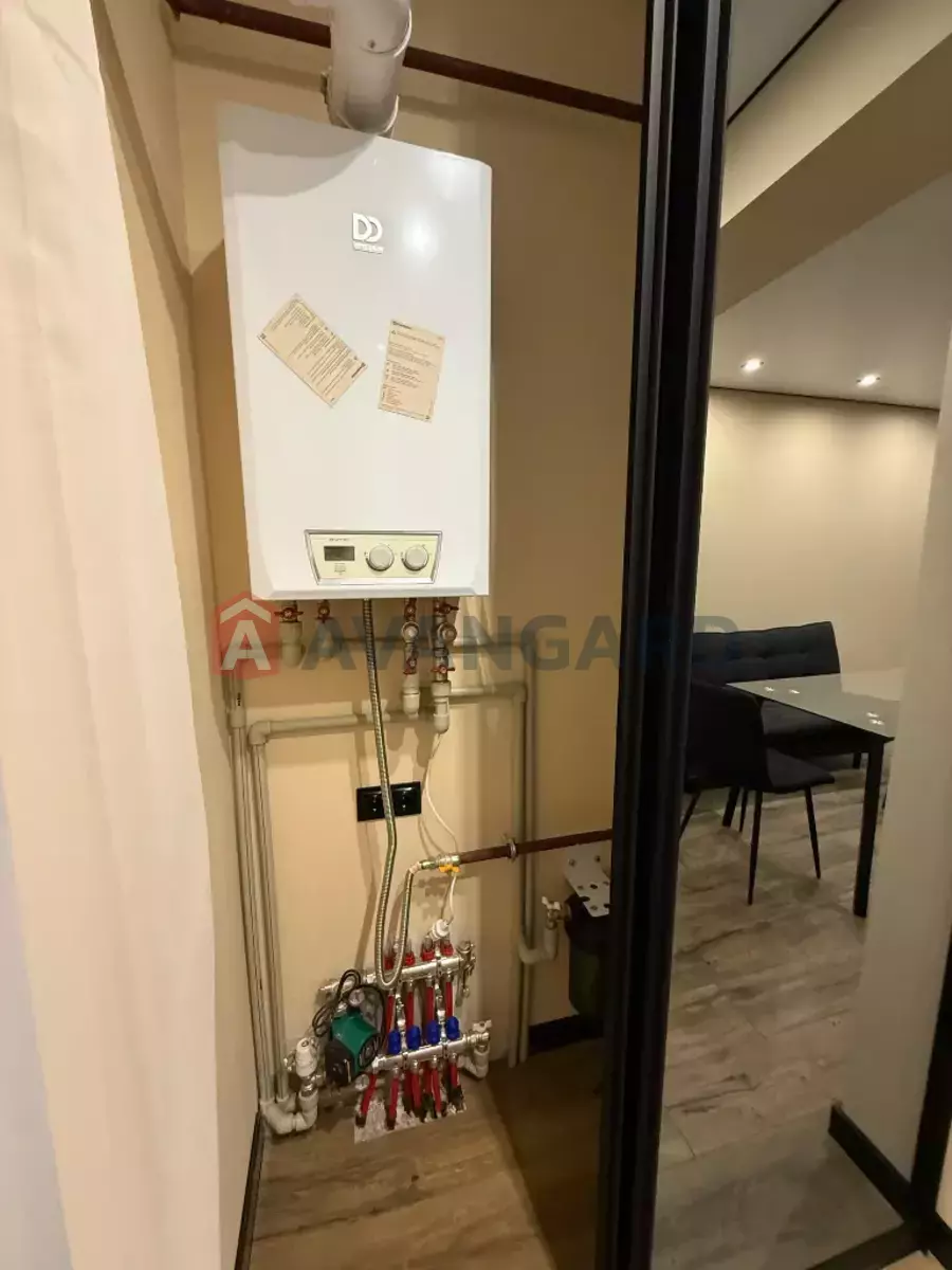 1 ��. ��������, 46/-/18 ��. �., 7/10 ������ ���� 5