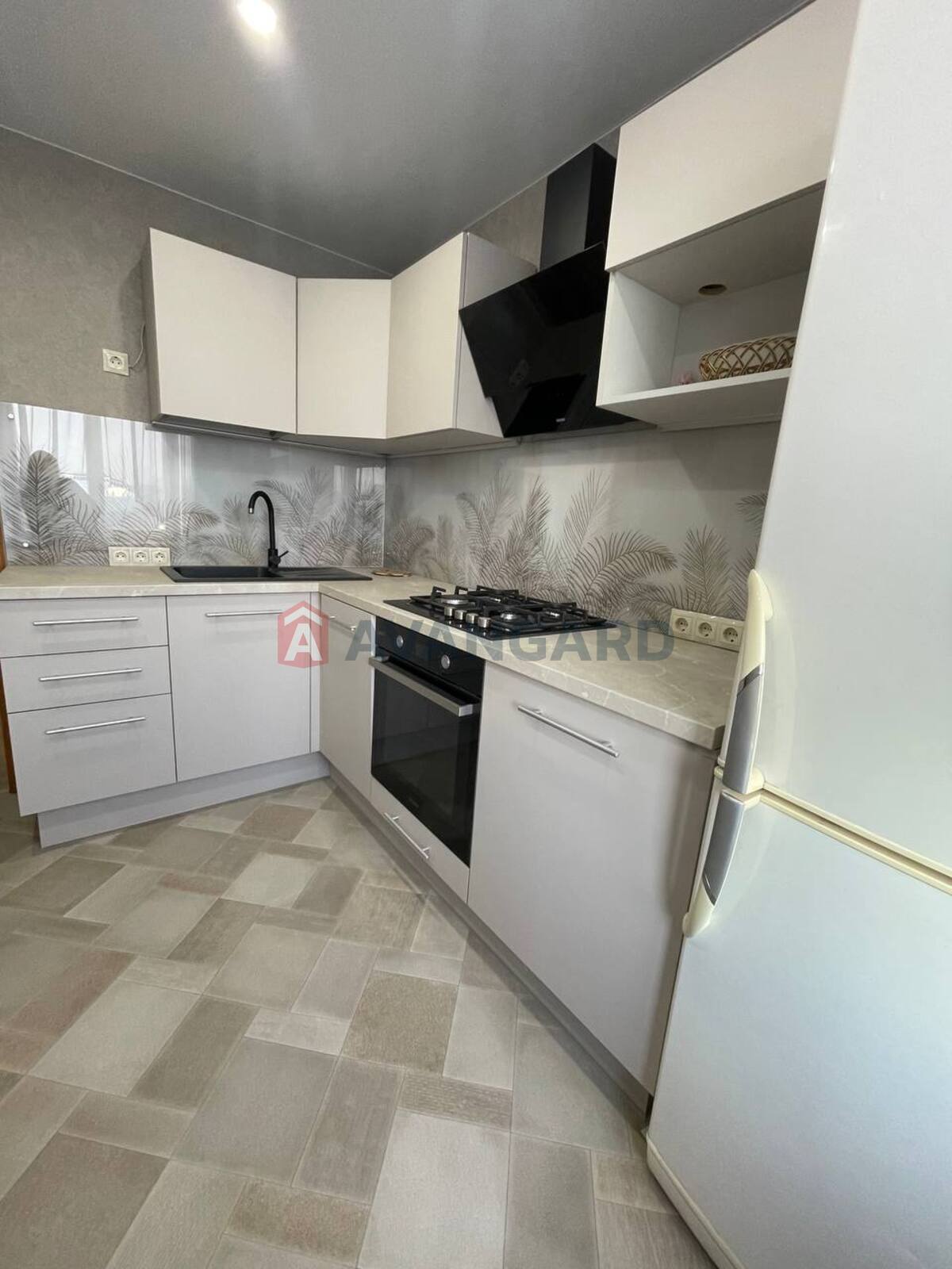 2 ����. ��������, 49/-/8 ��. �., 9/10 ���� ���� 2