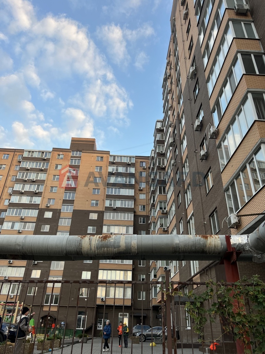 1 ��. ��������, 54/-/35 ��. �., 11/12 ������ ���� 9