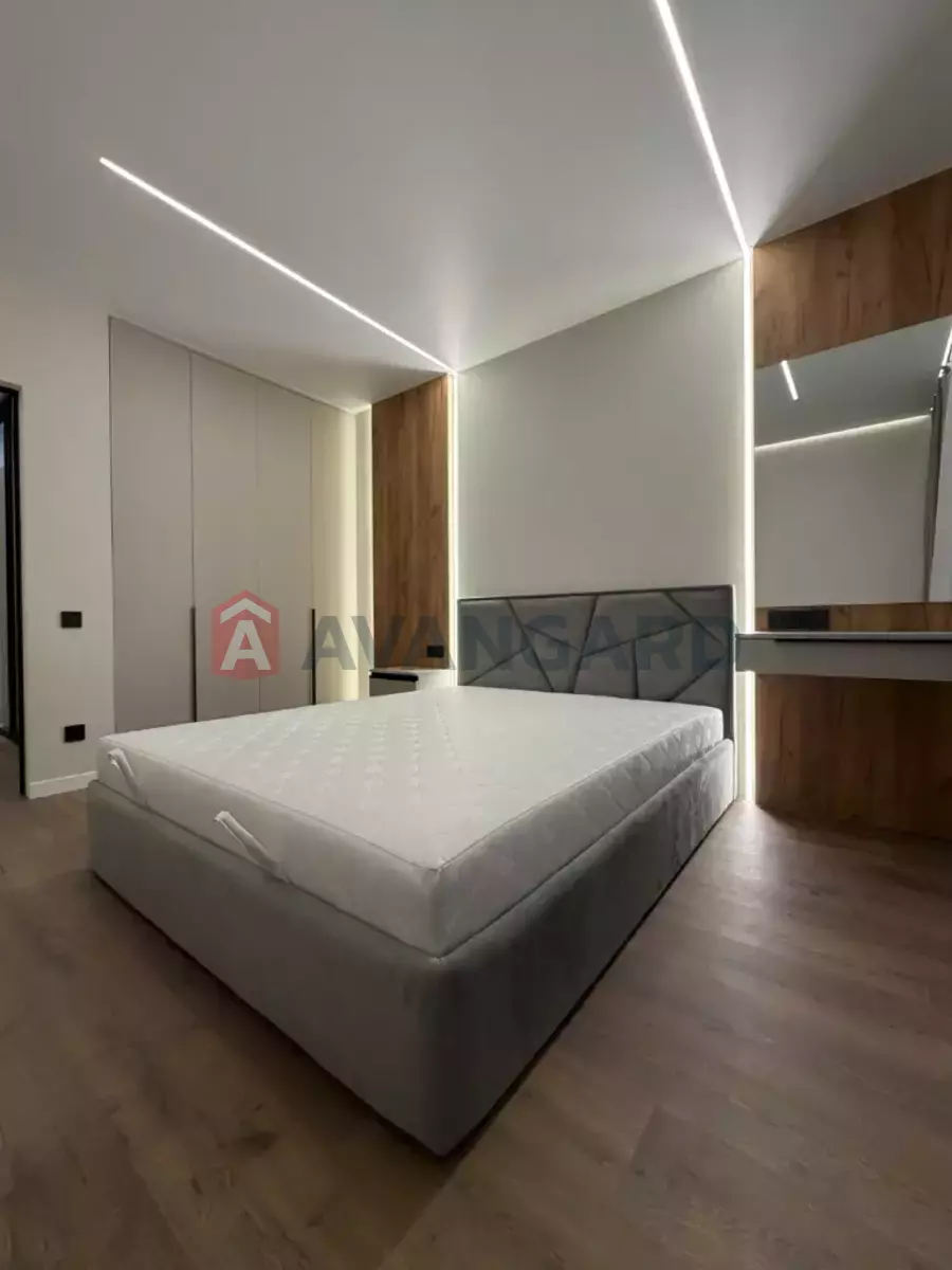 1 ��. ��������, 44/17/15 ��. �., 5/10 ������ ���� 5