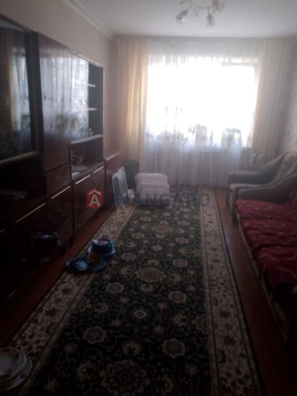 3 ��. ��������, 65/-/7 ��. �., 2/9 ������ ���� 3