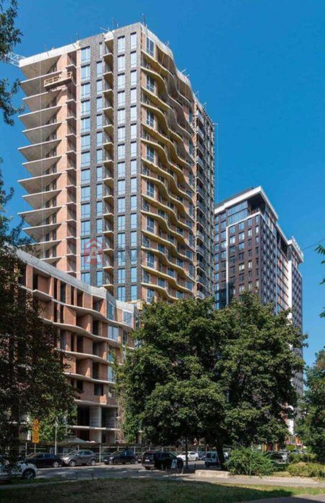 5 ��. ��������, 178/-/50 ��. �., 22/23 ������ ���� 11