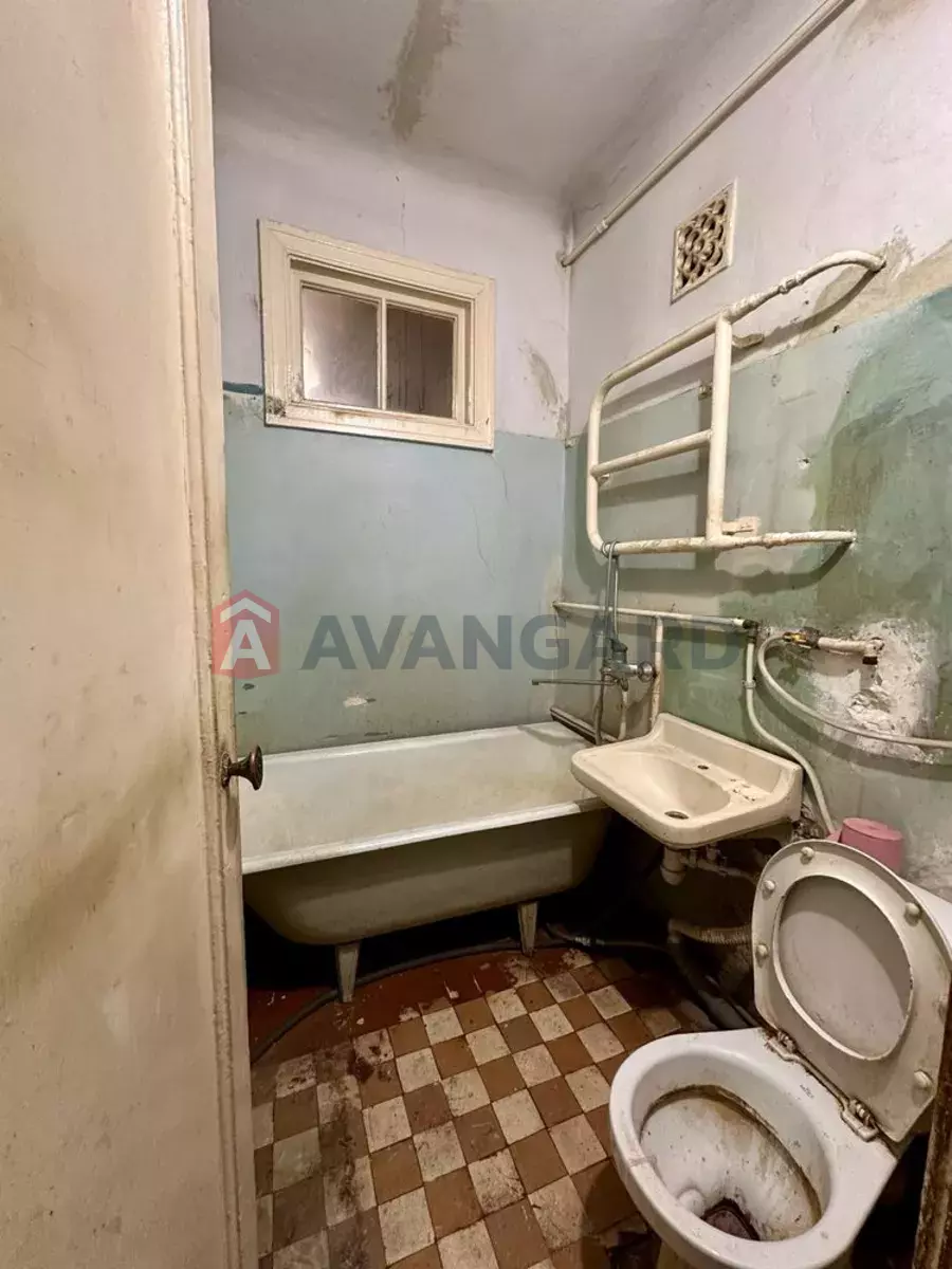 2 ��. ��������, 43/-/5 ��. �., 5/5 ������ ���� 3