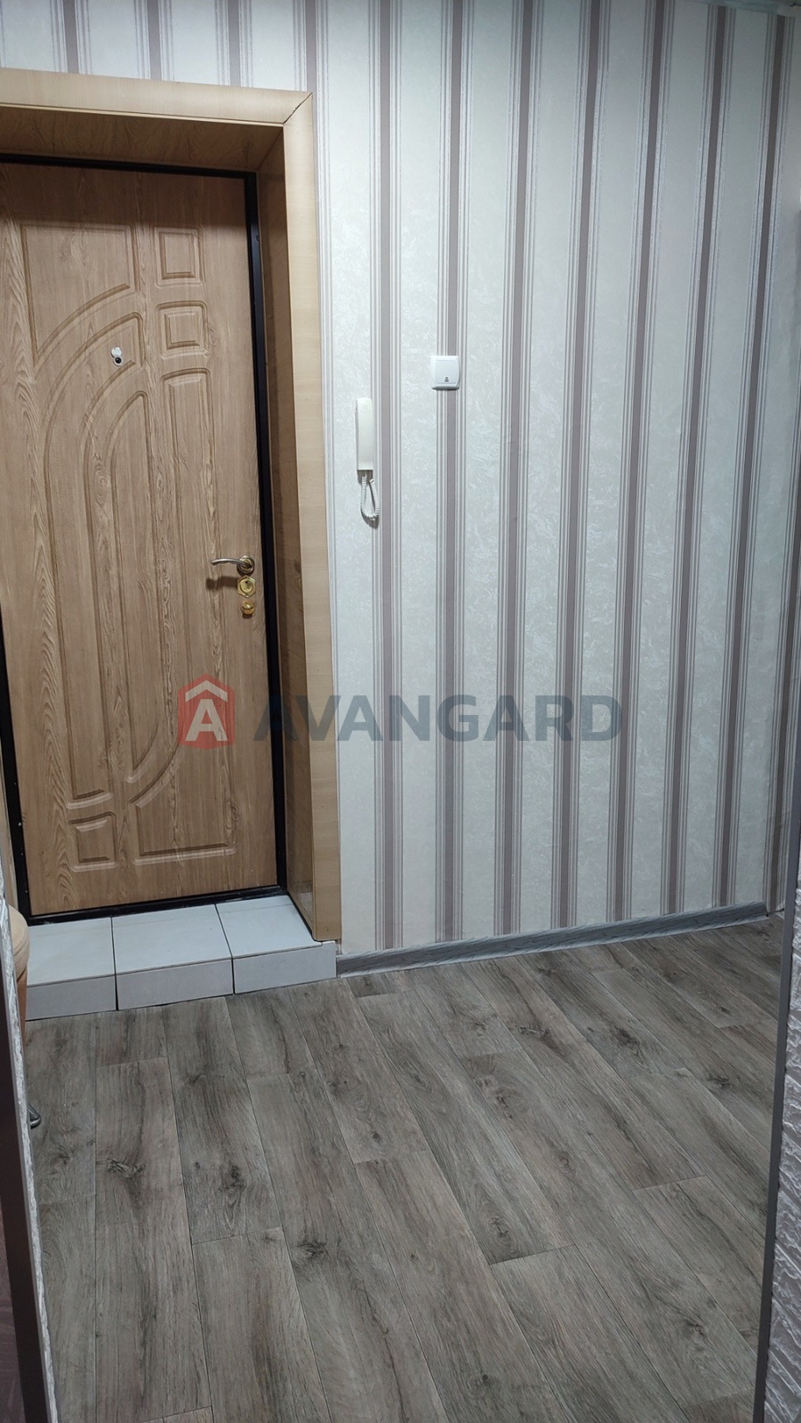 1 ��. ��������, 37/-/10 ��. �., 7/9 ������ ���� 2