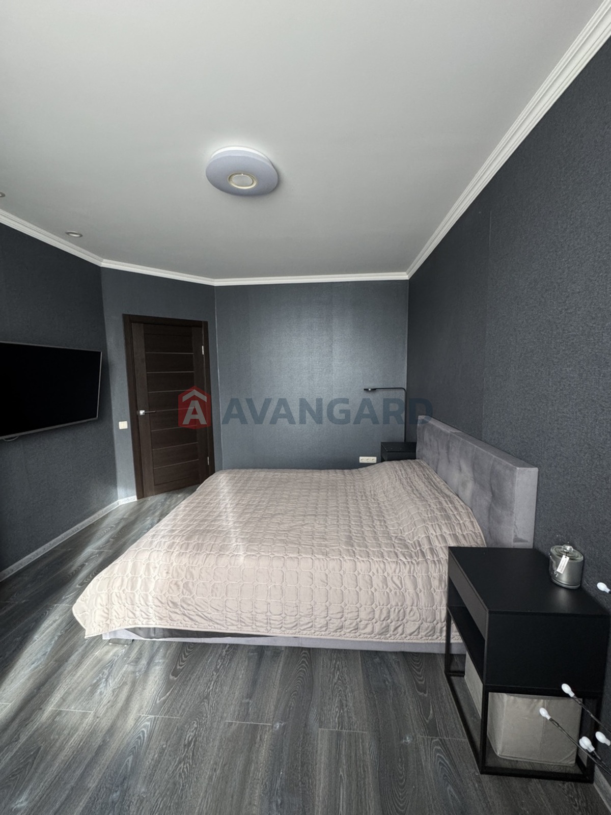 1 ��. ��������, 38/15/14 ��. �., 5/10 ������ ���� 4